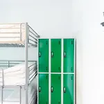 Help Yourself - Hostel Parede