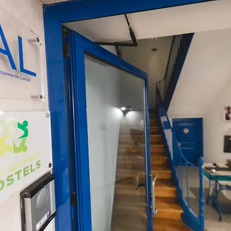Hostal Help Yourself - Parede