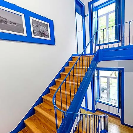 Hostel Help Yourself -