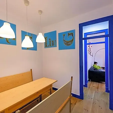 Hostel Help Yourself - Parede