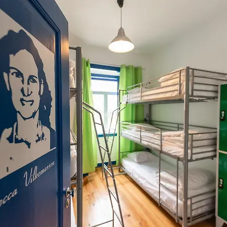 Help Yourself - * Parede