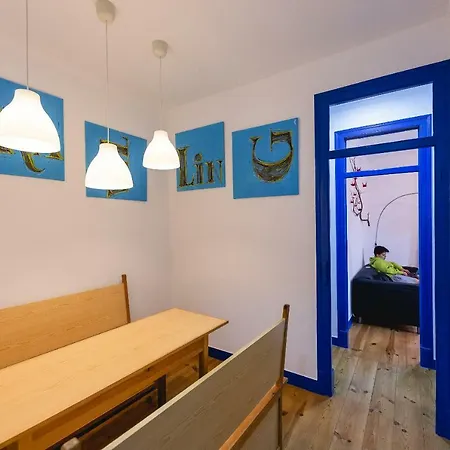 Hostel Help Yourself - Parede