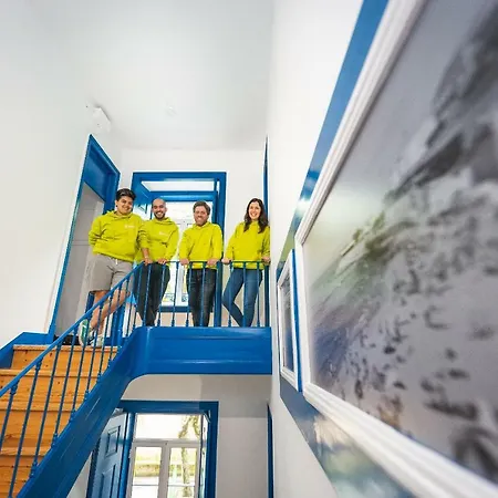 Help Yourself - Hostel