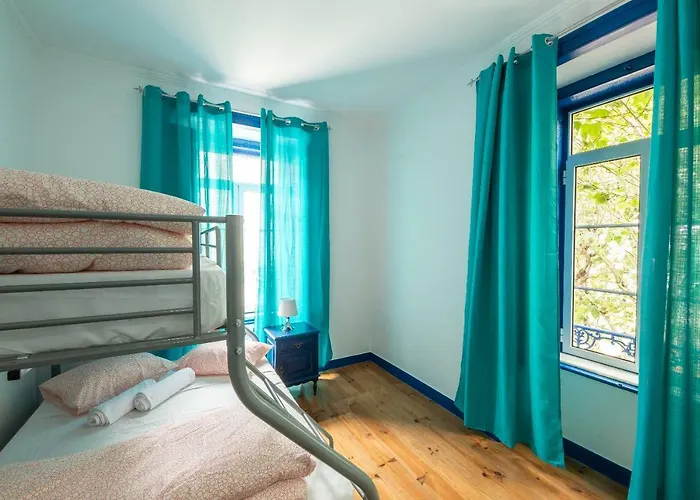 Help Yourself - * Parede