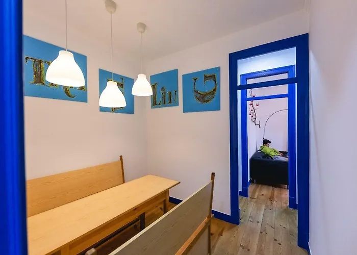 Hostal Help Yourself - Parede